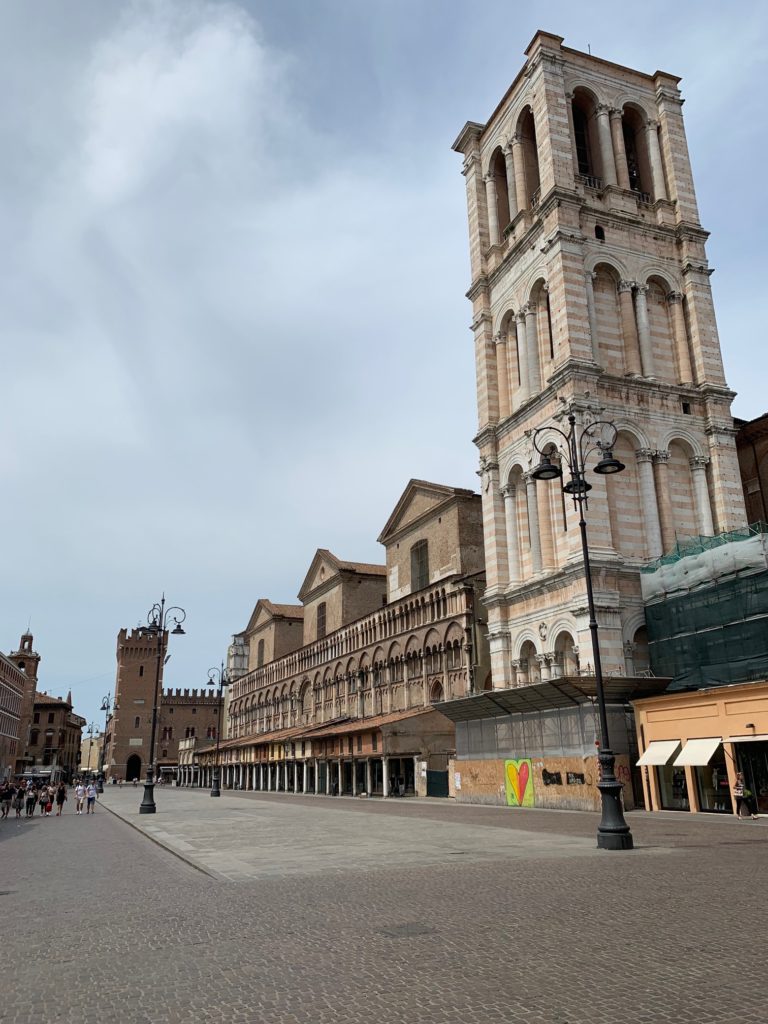 Il duomo di Ferrara