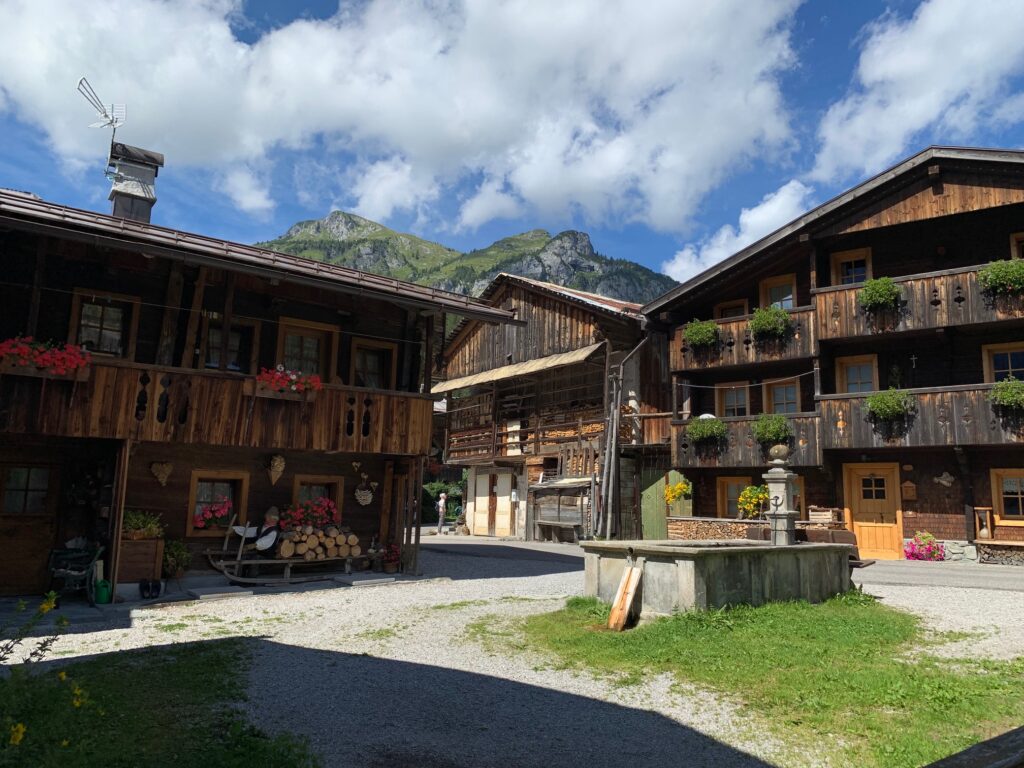 piazzetta a cima Sappada